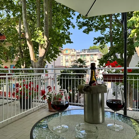 Depandance Blue Hotel